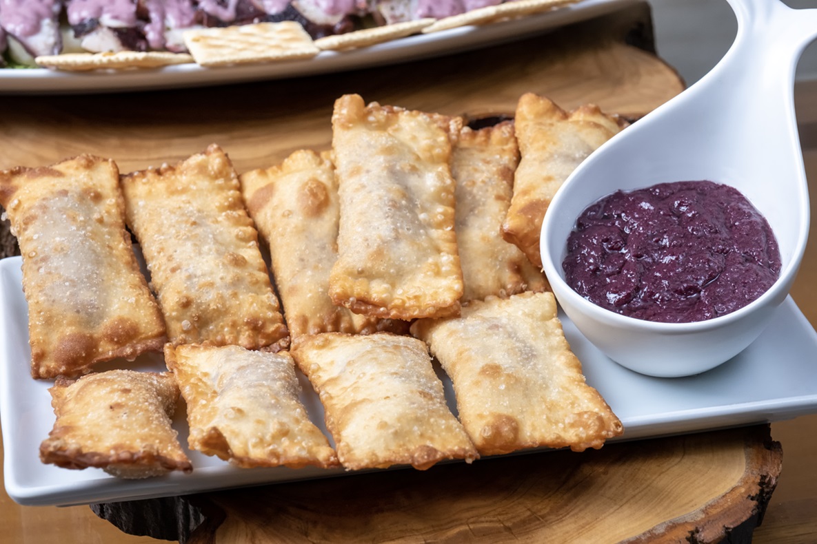 Tequeños con Dip de aceituna 2